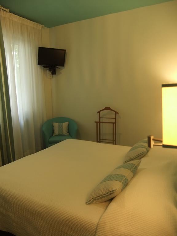 Hotel Giulio Cesare Cinquale Bagian luar foto